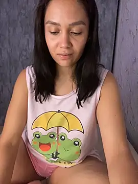 carolsapequinha online show from November 30, 2025, 5:36 pm