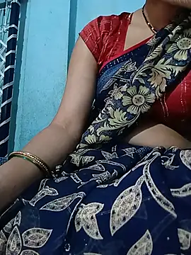 beutiful hot online show from July 4, 2026, 5:25 am