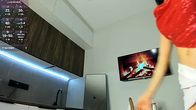 Sakura  frostt online show from November 14, 2025, 11:58 am