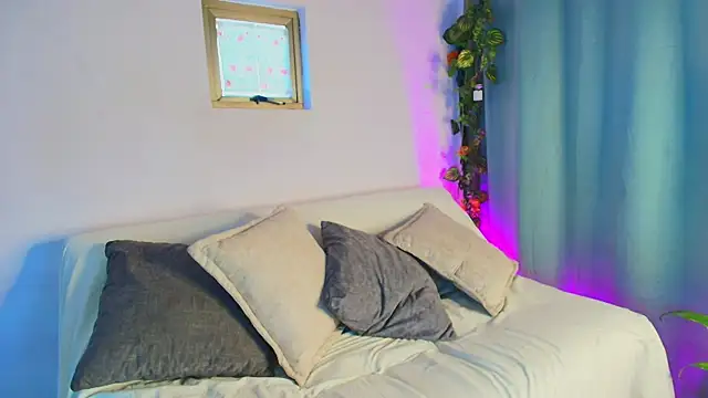 Snapshot of lizzy_kane chatting on December 3, 2025, 8:08 pm lizzy kane online show from December 3, 2025, 8:08 pm