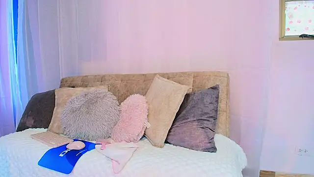 Snapshot of lizzy_kane chatting on February 26, 2026, 8:09 pm lizzy kane online show from February 26, 2026, 8:09 pm