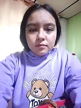 lincy and clio online show from November 30, 2025, 9:15 pm