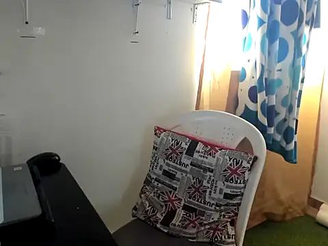 Snapshot of caroline_47 chatting on January 12, 2026, 7:20 pm caroline 47 online show from January 12, 2026, 7:20 pm