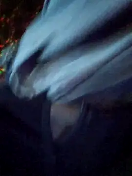 Snapshot of wilburydeznutz chatting on December 5, 2025, 5:17 am wilburydeznutz online show from December 5, 2025, 5:17 am