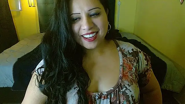 Snapshot of Catalinajane1 chatting on July 4, 2026, 7:51 pm Catalinajane1 online show from July 4, 2026, 7:51 pm