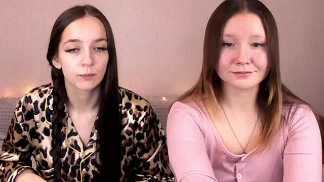 Snapshot of playful_pantherr chatting on December 17, 2025, 8:25 pm playful pantherr online show from December 17, 2025, 8:25 pm