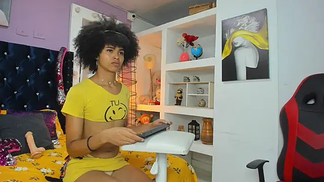 Snapshot of Zaira_sofiaa chatting on February 2, 2026, 2:10 am Zaira sofiaa online show from February 2, 2026, 2:10 am