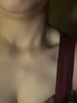 Snapshot of Diana-sexyy chatting on February 12, 2026, 3:23 pm Diana-sexyy online show from February 12, 2026, 3:23 pm