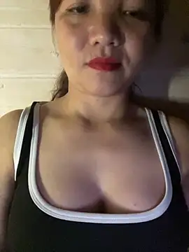 Snapshot of Diana-sexyy chatting on February 24, 2026, 1:01 pm Diana-sexyy online show from February 24, 2026, 1:01 pm