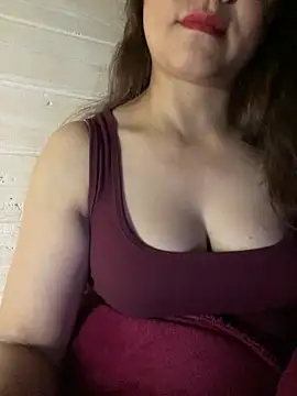 Snapshot of Diana-sexyy chatting on March 25, 2026, 1:32 pm Diana-sexyy online show from March 25, 2026, 1:32 pm