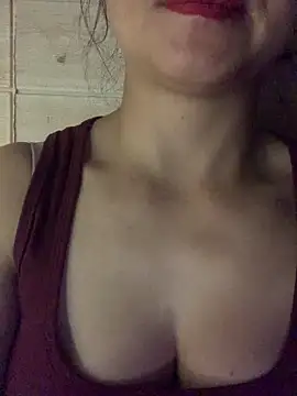 Snapshot of Diana-sexyy chatting on February 4, 2026, 2:12 pm Diana-sexyy online show from February 4, 2026, 2:12 pm