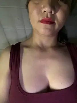 Snapshot of Diana-sexyy chatting on March 31, 2026, 2:52 pm Diana-sexyy online show from March 31, 2026, 2:52 pm