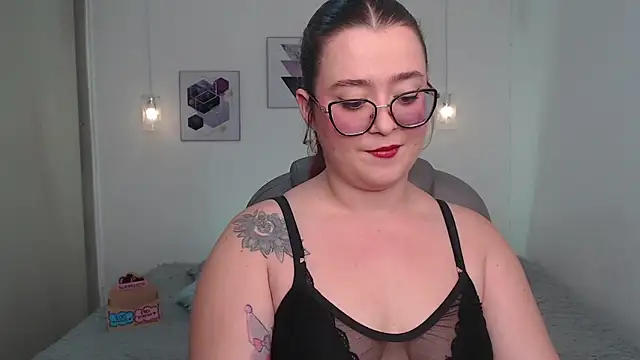 Snapshot of selene_rouse_ chatting on May 31, 2026, 9:26 pm selene rouse online show from May 31, 2026, 9:26 pm