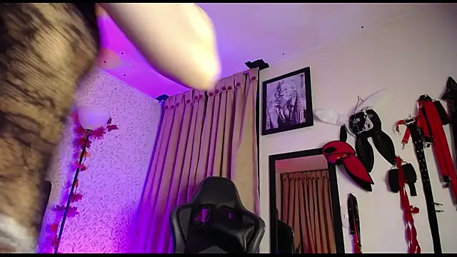 Noise Lux33 online show from December 14, 2025, 2:55 pm