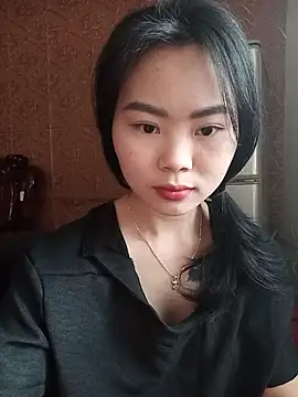 Snapshot of Lynk2x chatting on November 20, 2025, 8:15 am Lynk2x online show from November 20, 2025, 8:15 am