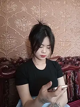 Snapshot of Lynk2x chatting on January 13, 2026, 7:45 am Lynk2x online show from January 13, 2026, 7:45 am