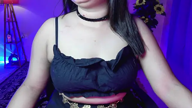 Snapshot of Saira_Hotty chatting on March 27, 2026, 8:59 am Saira Hotty online show from March 27, 2026, 8:59 am