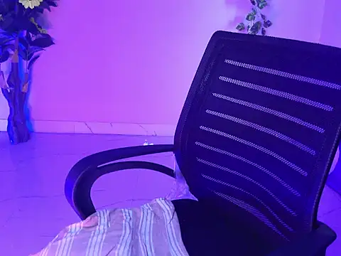 Snapshot of Saira_Hotty chatting on March 14, 2026, 5:02 am Saira Hotty online show from March 14, 2026, 5:02 am