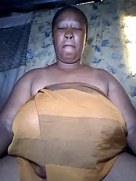 MissMoyo online show from November 20, 2025, 11:22 am