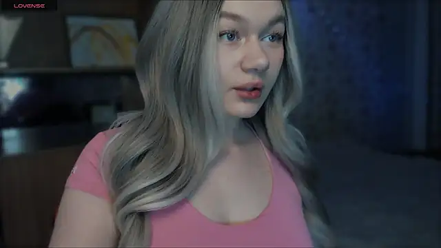 Cirilla Blade online show from February 12, 2026, 9:42 am