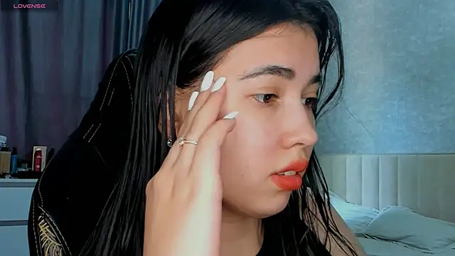 Snapshot of Diara_1an chatting on June 1, 2026, 7:30 am Diara 1an online show from June 1, 2026, 7:30 am