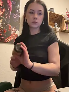 mysami420 online show from March 19, 2026, 7:25 pm