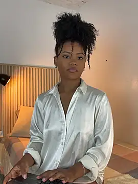 vanestraus online show from February 17, 2026, 8:50 pm