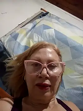 SexyMilf1211 online show from April 3, 2026, 9:32 pm