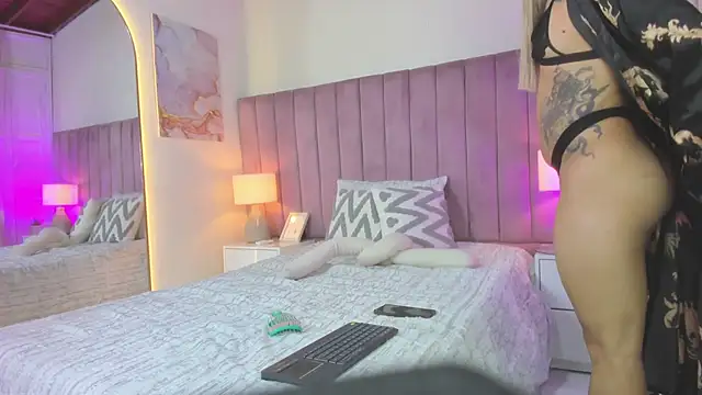 Snapshot of Valentino_moretti chatting on March 20, 2026, 11:22 am Valentino moretti online show from March 20, 2026, 11:22 am