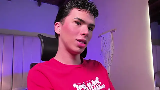 Seab trooy online show from March 25, 2026, 3:28 am