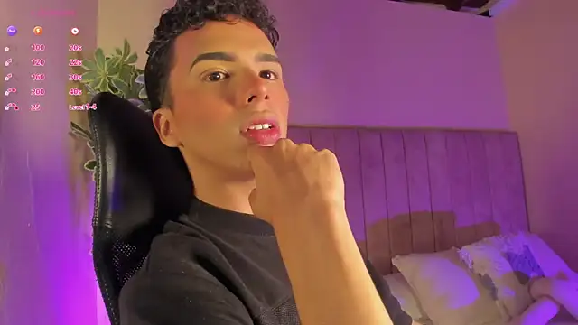 Seab trooy online show from December 20, 2025, 4:26 am