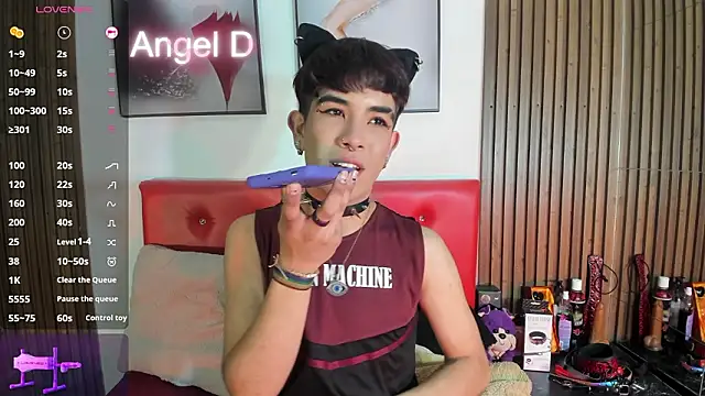 Angeldust19 online show from February 25, 2026, 4:12 am