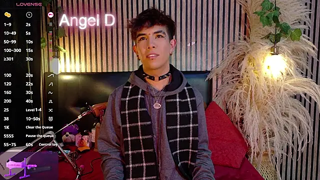 Angeldust19 online show from March 3, 2026, 3:13 am