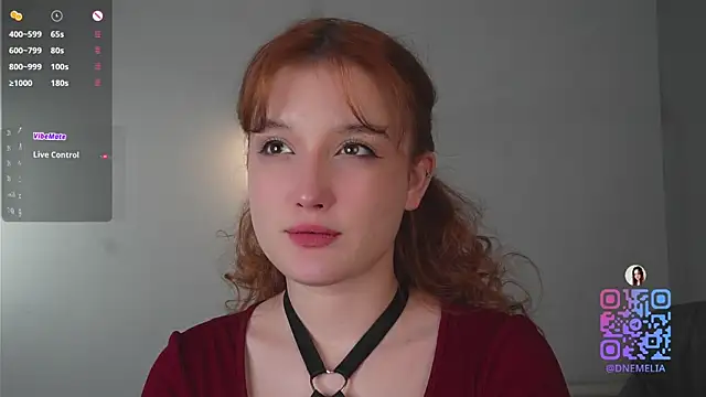 AmelieSeductress online show from December 15, 2025, 1:17 pm