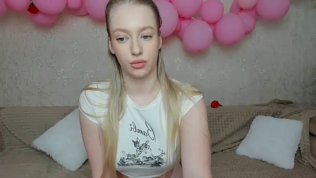 Snapshot of elldiana chatting on February 24, 2026, 8:04 am elldiana online show from February 24, 2026, 8:04 am