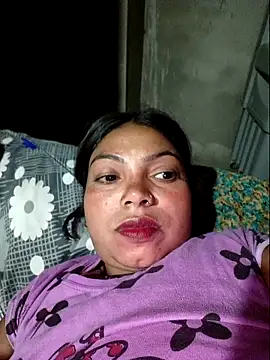 Snapshot of Jankisinghji chatting on December 3, 2025, 9:14 pm Jankisinghji online show from December 3, 2025, 9:14 pm