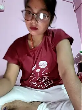 Snapshot of Jankisinghji chatting on February 18, 2026, 2:35 pm Jankisinghji online show from February 18, 2026, 2:35 pm