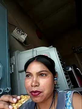 Snapshot of Jankisinghji chatting on December 4, 2025, 9:19 am Jankisinghji online show from December 4, 2025, 9:19 am