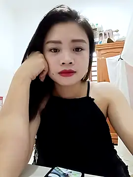 sara-xx online show from March 4, 2026, 2:30 am