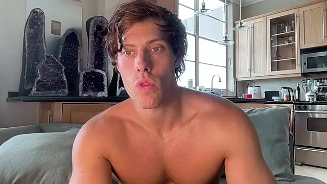 alex islivee online show from August 5, 2026, 7:19 pm