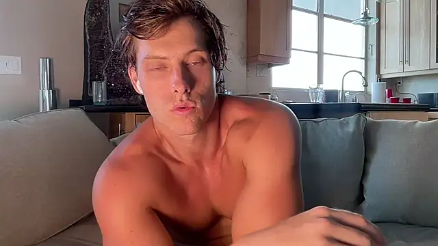 alex islivee online show from July 10, 2026, 10:43 pm