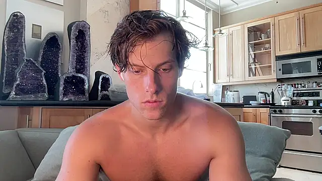 alex islivee online show from August 7, 2026, 7:53 pm