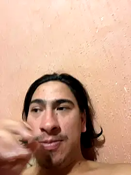 Snapshot of algila08 chatting on November 27, 2025, 2:01 am algila08 online show from November 27, 2025, 2:01 am