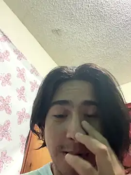 Snapshot of algila08 chatting on November 15, 2025, 1:09 am algila08 online show from November 15, 2025, 1:09 am