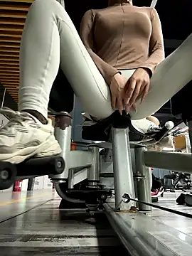 Snapshot of DDREBA chatting on January 15, 2026, 6:28 am DDREBA online show from January 15, 2026, 6:28 am