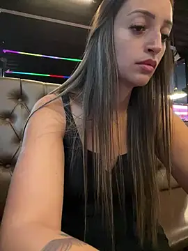 Snapshot of BelleRune chatting on April 2, 2026, 7:20 pm BelleRune online show from April 2, 2026, 7:20 pm