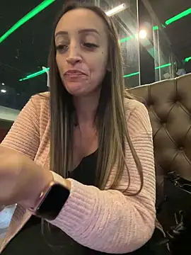 Snapshot of BelleRune chatting on March 20, 2026, 10:22 pm BelleRune online show from March 20, 2026, 10:22 pm