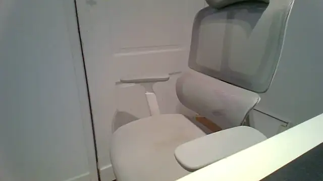 Brandonn1989amateur online show from December 19, 2025, 9:44 am