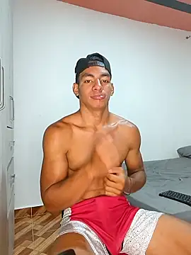 Snapshot of elnegro14 chatting on November 24, 2025, 11:43 am elnegro14 online show from November 24, 2025, 11:43 am