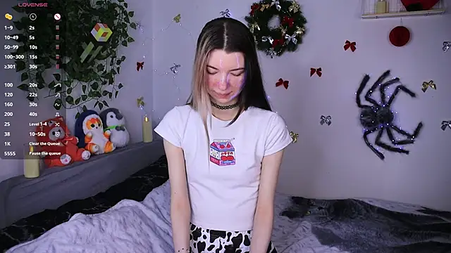 Snapshot of Emmie_shy chatting on January 9, 2026, 12:12 pm Emmie shy online show from January 9, 2026, 12:12 pm